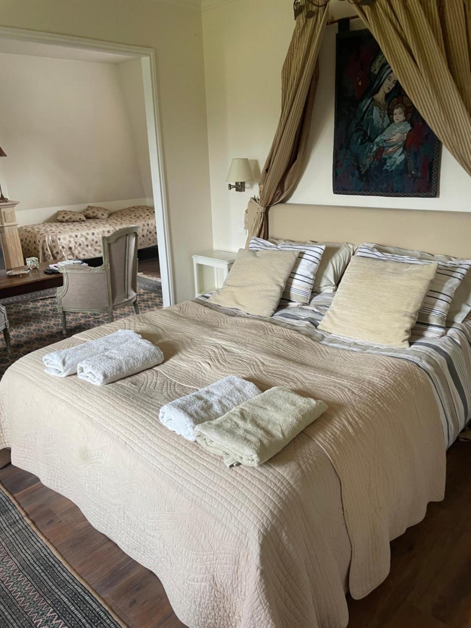 L'Oisette Bed & Breakfast Epiniac ภายนอก รูปภาพ